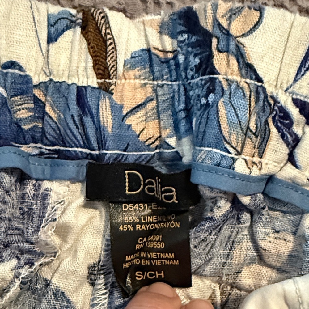 Dalia Lindsay blue High Waisted Shorts - Picture 4 of 6
